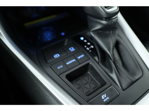 Toyota RAV4 2.5 Hybrid Dynamic Bi-tone | LED | Navi | Clima | Cruise Adaptive | Stoelverwarming | JBL | Keyle... ActivLease financial lease