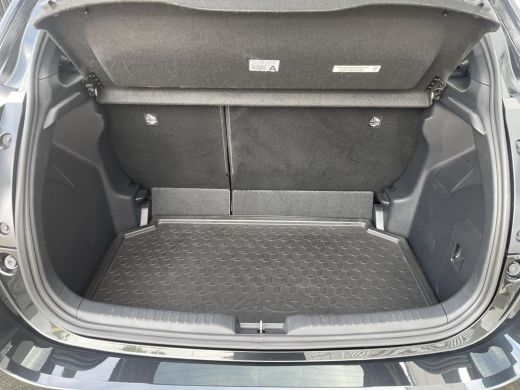 Toyota Yaris 1.5 Hybrid Executive Premium ActivLease financial lease