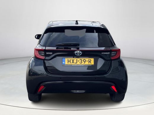 Toyota Yaris 1.5 Hybrid Executive Premium ActivLease financial lease