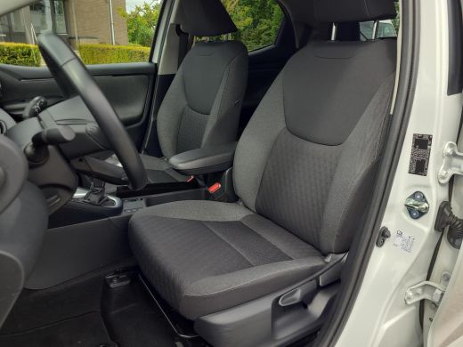 Toyota Yaris 1.5 Hybrid Style | Apple CarPlay / Android Auto | Navigatie | Rijklaarprijs incl. garantie | ActivLease financial lease