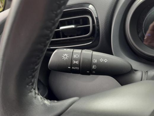 Toyota Yaris 1.5 Hybrid Style | Apple CarPlay / Android Auto | Navigatie | Rijklaarprijs incl. garantie | ActivLease financial lease