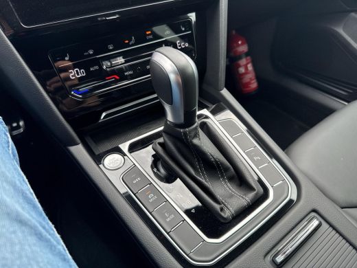 Volkswagen Arteon 1.4 TSI eHybrid R-Line Business+ | PHEV | 218Pk | Leder | Elec. klep | Clima | ERGO Massage | DCC | ActivLease financial lease
