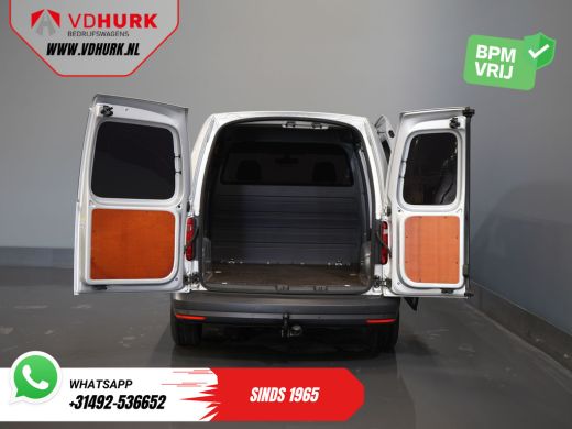 Volkswagen Caddy 1.6 TDI 100 pk BPM VRIJ! NL Auto/ Navi/ Cruise/ Airco/ Trekhaak ActivLease financial lease