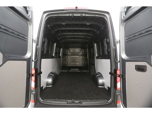 Volkswagen Crafter 2.0 TDI DSG HIGHLINE EXCLUSIVE L3H3 | FACELIFT MODEL | BPM VRIJ | NIEUW | 3000KG TREKHAAK | VIRTU... ActivLease financial lease