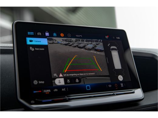 Volkswagen Crafter Exclusive L3H2 | Exclusive | Betimmering | Side Bars | Led | Digitaal Display | Trekhaak | Automaat ActivLease financial lease