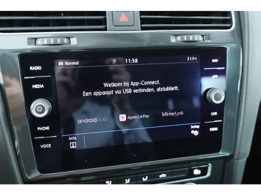 Volkswagen e-Golf E-DITION | Dealer Onderhouden! | 1e Eigenaar! | Navi | Clima | LED | Cruise Adaptive | Parkeersen... ActivLease financial lease