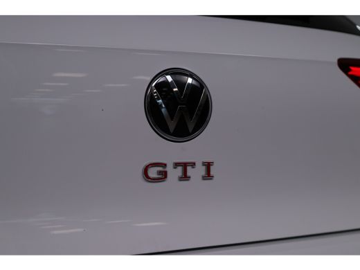 Volkswagen Golf 2.0 TSI GTI | Open Dak | Sfeerverlichting | LED | Memory | Leder | Harman/Kardon | Keyless | Clim... ActivLease financial lease