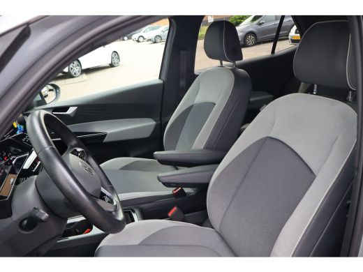 Volkswagen ID.3 First Plus 58 kWh | Achteruitrijcamera | Matrix-LED-koplamp (IQ.Light) incl. autom. schakeling va... ActivLease financial lease