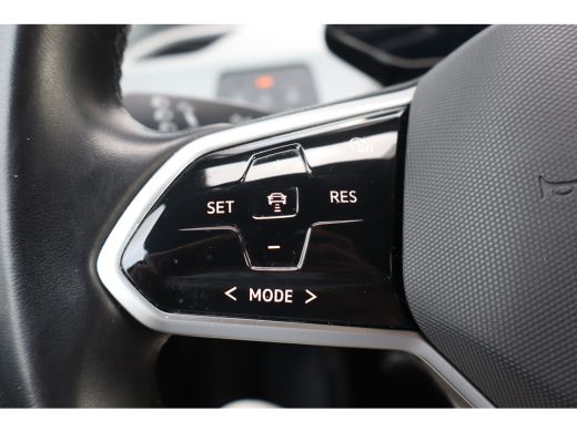 Volkswagen ID.3 First Plus 58 kWh | Achteruitrijcamera | Matrix-LED-koplamp (IQ.Light) incl. autom. schakeling va... ActivLease financial lease