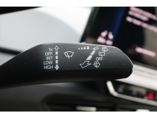 Volkswagen ID.3 First Plus 58 kWh | Achteruitrijcamera | Matrix-LED-koplamp (IQ.Light) incl. autom. schakeling va... ActivLease financial lease