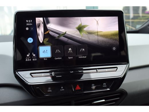 Volkswagen ID.3 First Plus 58 kWh | Achteruitrijcamera | Matrix-LED-koplamp (IQ.Light) incl. autom. schakeling va... ActivLease financial lease