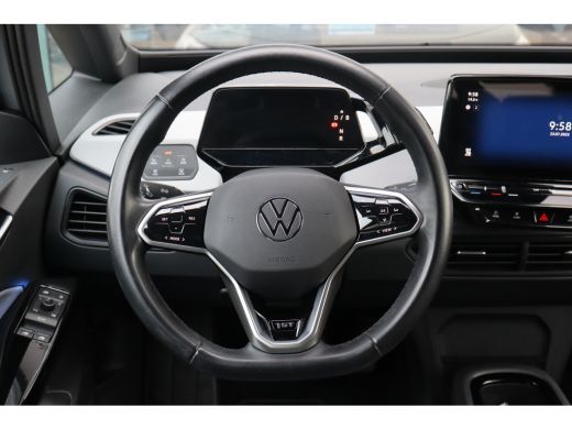 Volkswagen ID.3 First Plus 58 kWh | Achteruitrijcamera | Matrix-LED-koplamp (IQ.Light) incl. autom. schakeling va... ActivLease financial lease
