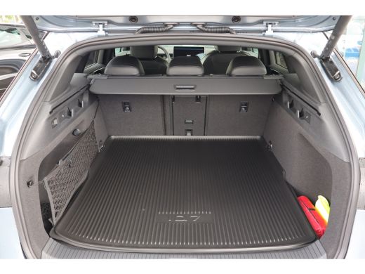 Volkswagen ID.7 286PK Pro Limited Edition Inclusief €2000,- inruilvoordeel | Airconditioning automatisch, 2-zone ... ActivLease financial lease