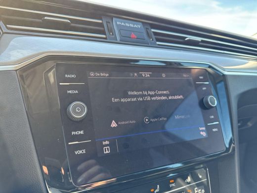 Volkswagen Passat Variant 1.4 TSI PHEV GTE Business | Trekhaak | Leder | Ergo | ActivLease financial lease