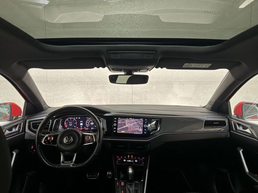 Volkswagen Polo 1.6 TDI 2x R-Line Pano Virtual Beats CarPlay NAP ActivLease financial lease