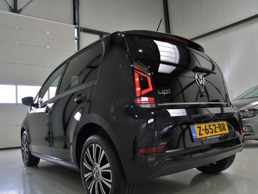 Volkswagen up! 1.0 65pk 5drs. United | Black Edition ActivLease financial lease