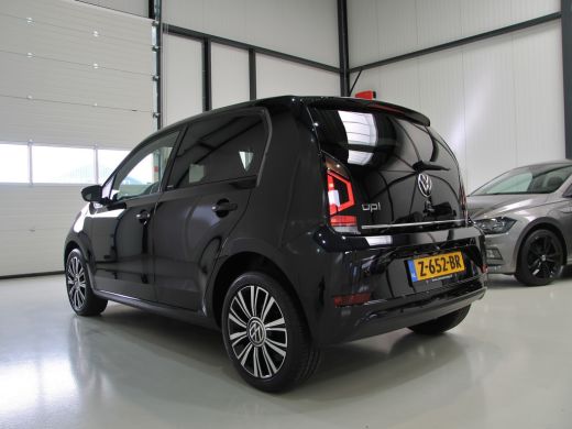 Volkswagen up! 1.0 65pk 5drs. United | Black Edition ActivLease financial lease