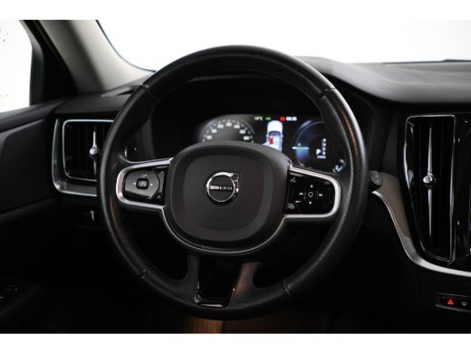 Volvo  V60 2.0 T8 Twin Engine AWD Inscription Adaptieve Cruise, Panorama, Leer, Climate, ActivLease financial lease