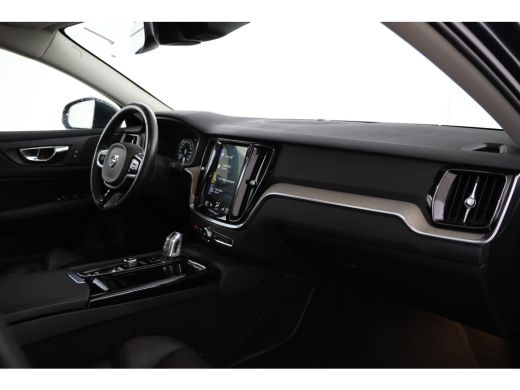 Volvo  V60 2.0 T8 Twin Engine AWD Inscription Adaptieve Cruise, Panorama, Leer, Climate, ActivLease financial lease