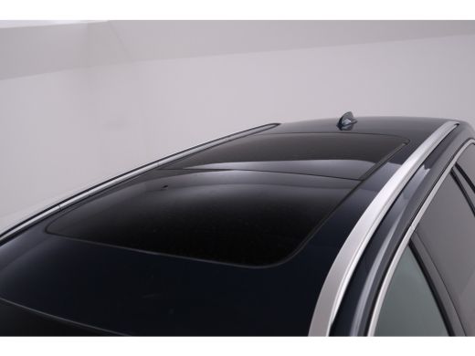 Volvo  V60 2.0 T8 Twin Engine AWD Inscription Adaptieve Cruise, Panorama, Leer, Climate, ActivLease financial lease