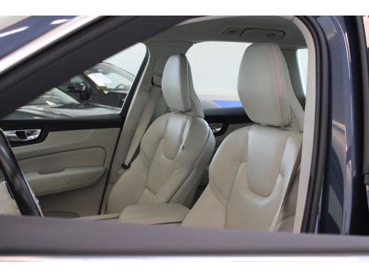 Volvo  XC60 B5 250PK Inscription | Elek stoelen | Stoel verw | Cruise Control | Memory | 19'' ActivLease financial lease