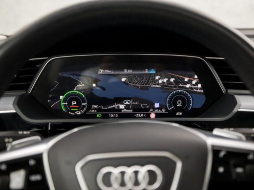 Audi e-tron e-tron 50 quattro Launch edition plus 71 kWh 313Pk Automaat (PANORAMADAK, APPLE CARPLAY, GROOT NA... ActivLease financial lease