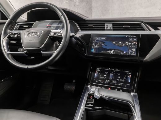 Audi e-tron e-tron 50 quattro Launch edition plus 71 kWh 313Pk Automaat (PANORAMADAK, APPLE CARPLAY, GROOT NA... ActivLease financial lease