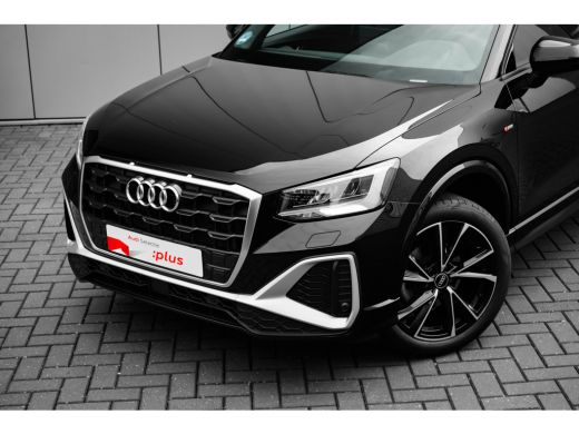Audi Q2 35 TFSI S Edition ActivLease financial lease