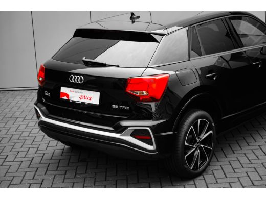 Audi Q2 35 TFSI S Edition ActivLease financial lease