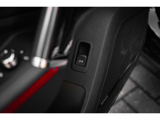 Audi Q2 35 TFSI S Edition ActivLease financial lease