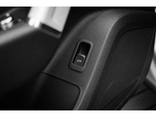 Audi Q2 35 TFSI S Edition ActivLease financial lease