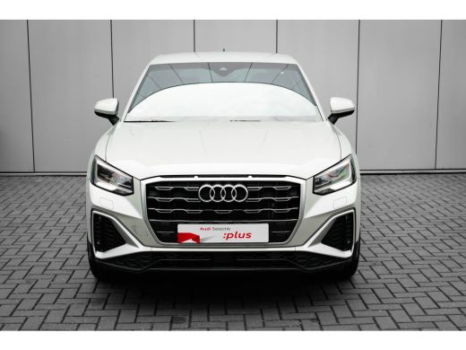 Audi Q2 35 TFSI S Edition ActivLease financial lease