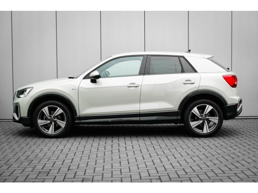Audi Q2 35 TFSI S Edition ActivLease financial lease