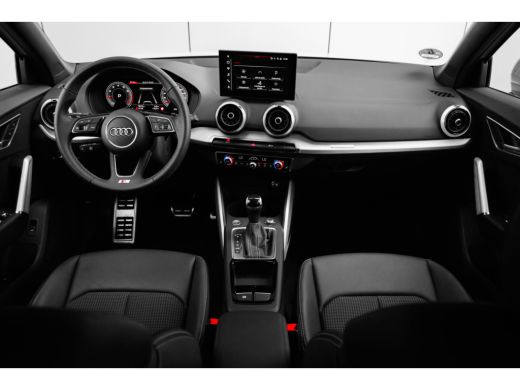 Audi Q2 35 TFSI S Edition ActivLease financial lease