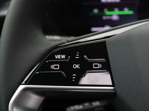 Audi Q6 e-tron Launch edition 83 kWh 252PK Panoramadak, Trekhaak, Keyless, Warmtepomp, 360gr. Camera, Stoelverwa... ActivLease financial lease