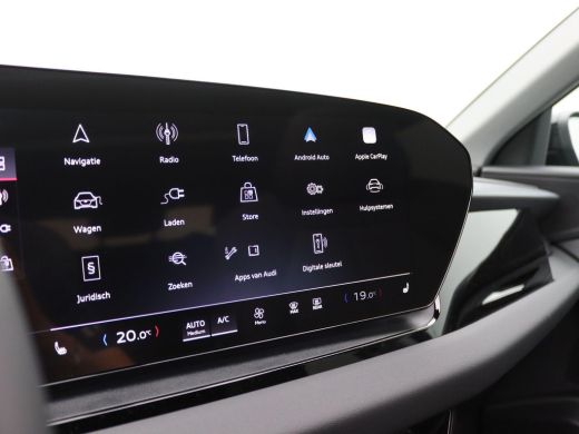 Audi Q6 e-tron Launch edition 83 kWh 252PK Panoramadak, Trekhaak, Keyless, Warmtepomp, 360gr. Camera, Stoelverwa... ActivLease financial lease