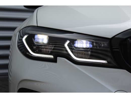 BMW 3 Serie 320e 238PK HIGH EXECUTIVE M-SPORT AUTOMAAT / NAVI / LEDER / LASER-LED / CLIMA / PDC / 18" LMV / C... ActivLease financial lease