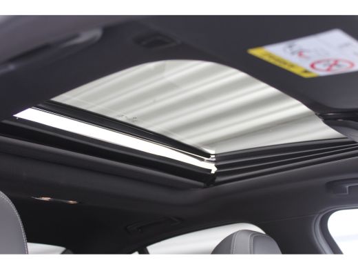 BMW 3 Serie 320e 238PK HIGH EXECUTIVE M-SPORT AUTOMAAT / NAVI / LEDER / LASER-LED / CLIMA / PDC / 18" LMV / C... ActivLease financial lease