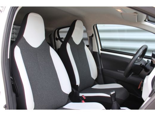 Citroën C1 1.0 VTi 72PK SHINE / NAVI / CLIMA / LED / 15" LMV / CAMERA  / BLUETOOTH / PACK STYLE / 1E EIGENAA... ActivLease financial lease