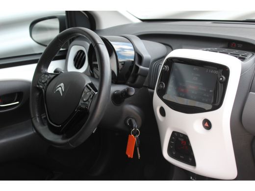 Citroën C1 1.0 VTi 72PK SHINE / NAVI / CLIMA / LED / 15" LMV / CAMERA  / BLUETOOTH / PACK STYLE / 1E EIGENAA... ActivLease financial lease