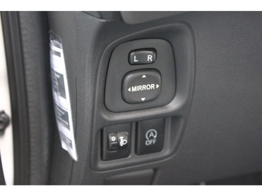 Citroën C1 1.0 VTi 72PK SHINE / NAVI / CLIMA / LED / 15" LMV / CAMERA  / BLUETOOTH / PACK STYLE / 1E EIGENAA... ActivLease financial lease