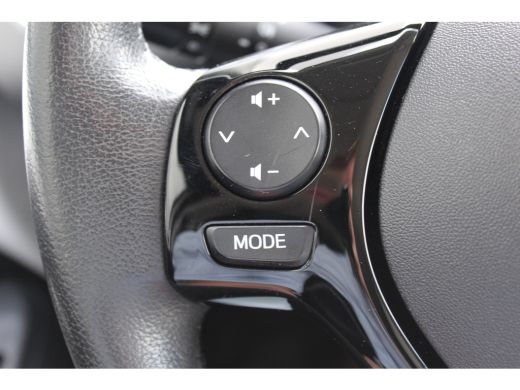 Citroën C1 1.0 VTi 72PK SHINE / NAVI / CLIMA / LED / 15" LMV / CAMERA  / BLUETOOTH / PACK STYLE / 1E EIGENAA... ActivLease financial lease