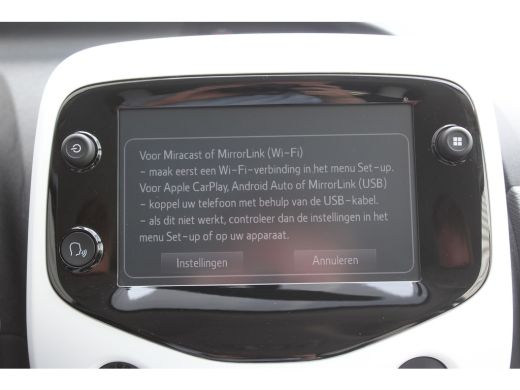 Citroën C1 1.0 VTi 72PK SHINE / NAVI / CLIMA / LED / 15" LMV / CAMERA  / BLUETOOTH / PACK STYLE / 1E EIGENAA... ActivLease financial lease