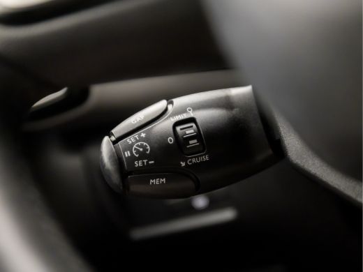 Citroën C5 Aircross 1.2 PureTech Sport (GROOT NAVI, APPLE CARPLAY, DIGITAAL DASHBOARD, LM VELGEN, LEDEREN SPORTSTOELE... ActivLease financial lease