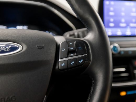Ford Focus 1.0 EcoBoost Active Sport (APPLE CARPLAY, GROOT NAVI, LEDER, STUUR/STOELVERWARMING, SPORTSTOELEN,... ActivLease financial lease