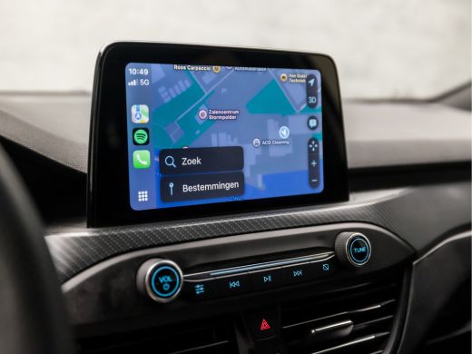 Ford Focus 1.0 EcoBoost ST Line Business (APPLE CARPLAY, GROOT NAVI, CLIMATE, GETINT GLAS, SPORTSTOELEN, ADA... ActivLease financial lease