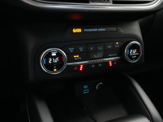 Ford Kuga 2.5 PHEV 225pk Vignale Navigatie Camera Stoelverwarming Head up display 282 ActivLease financial lease