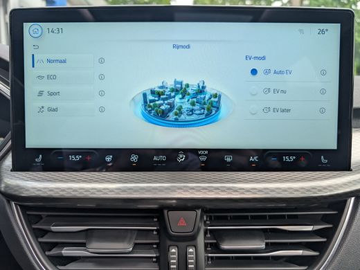 Ford Kuga 2.5 PHEV Titanium 242pk | Carplay | Navi | Adap. Cruise | Keyless | Panoramadak | Voorruitverwarming ActivLease financial lease