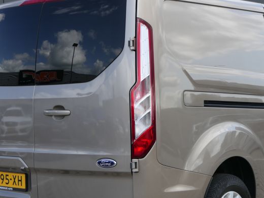 Ford Transit Custom 300 2.0 TDCI L2H1 Limited DC | Automaat | Dubbele Cabine | Leder | Trekhaak | Camera | Navigatie ... ActivLease financial lease