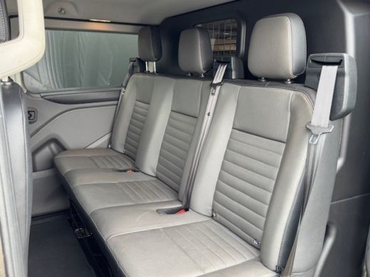 Ford Transit Custom 300 2.0 TDCI L2H1 Limited DC | Automaat | Dubbele Cabine | Leder | Trekhaak | Camera | Navigatie ... ActivLease financial lease